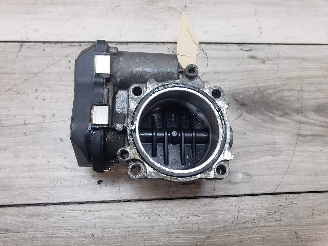 10-19 BMW F10 F12 F13 F01 F02 F15 S63 Intake Manifold Throttle Housing Assembly