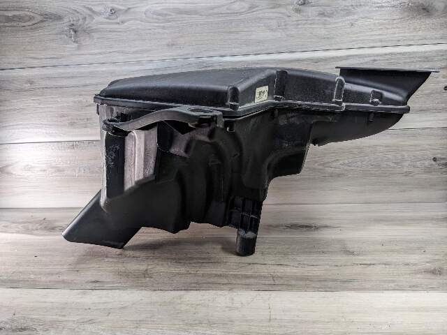 BMW 07-10 E93 M3 Engine S65 Airbox Air Intake Cleaner Muffler Pre LCI