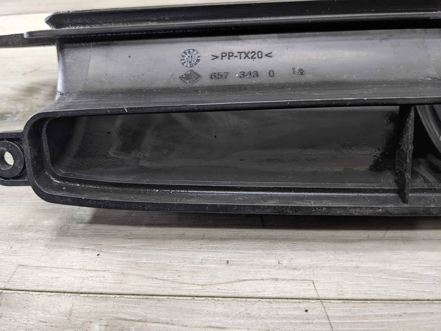 OEM BMW E90 E92 E93 328 335 M3 Engine Front Inlet Intake Suction Tube Air Duct