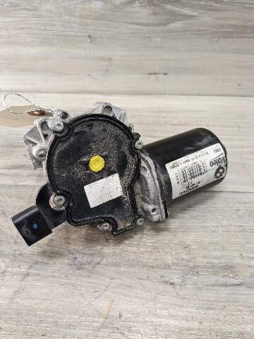 12-18 OEM BMW F30 F32 F33 F36 325i 328i 335i 428i 435i Windshield Wiper Motor