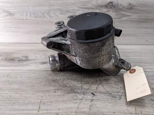 12-16 OEM BMW F22 F23 F30 F32 F36 335 435 N55 Engine Oil Filter Housing COOLER