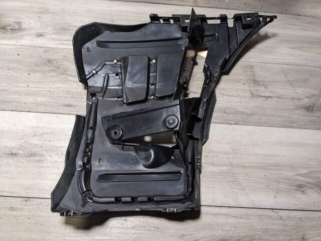09-16 OEM BMW E89 Z4 Rear Bumper Left Guide Support Carrier Panel