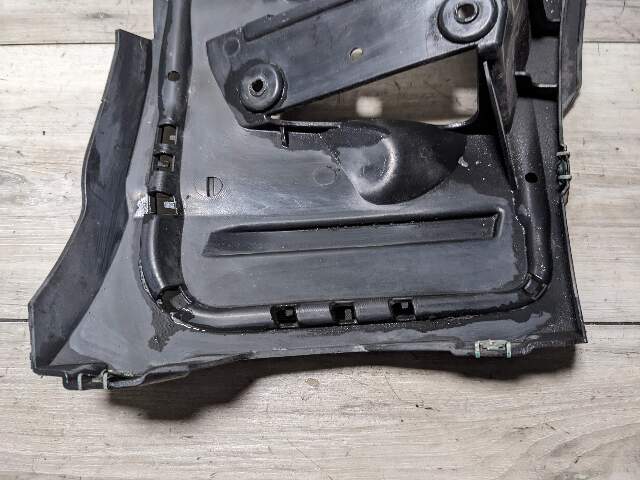 09-16 OEM BMW E89 Z4 Rear Bumper Left Guide Support Carrier Panel