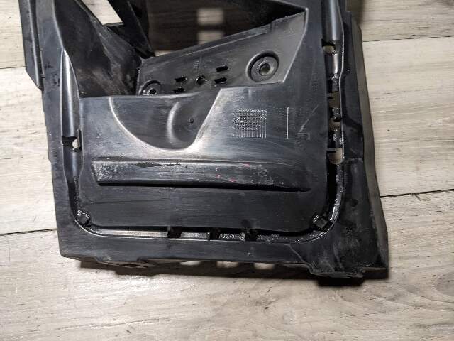 09-16 OEM BMW E89 Z4 Rear Bumper Left Guide Support Carrier Panel
