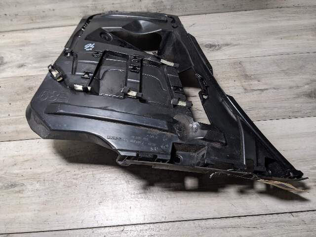 09-16 OEM BMW E89 Z4 Rear Bumper Left Guide Support Carrier Panel