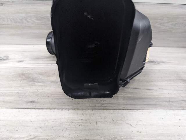OEM BMW F10 M5 F06 F12 F13 M6 S63 Right Side Airbox Air Filter Cleaner Intake