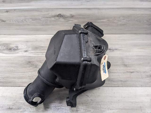 OEM BMW F10 M5 F06 F12 F13 M6 S63 Right Side Airbox Air Filter Cleaner Intake