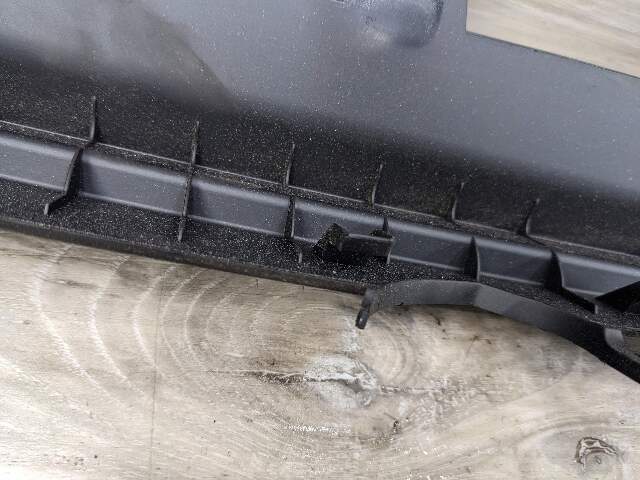 09-16 E89 Z4 Rear Bulkhead Partition Trim Panel