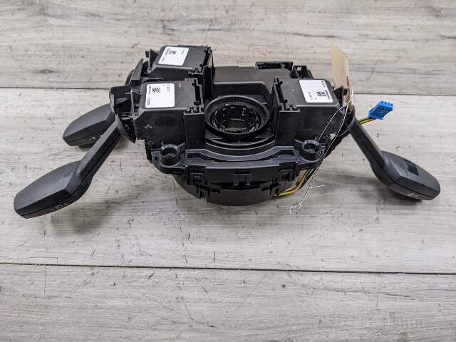 06-16 OEM BMW E90 E92 E93 E89 Steering Switch Control Angle Sensor Clock Spring