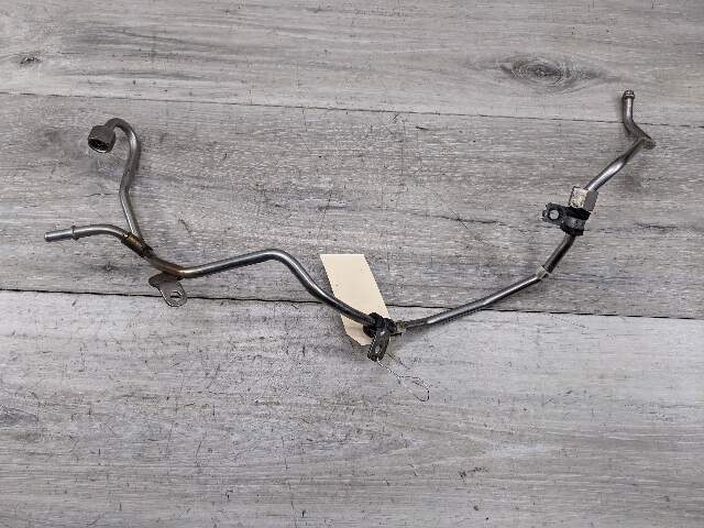 12-18 OEM BMW F06 F10 F12 M5 M6 S63 Engine Fuel Feed Injection System Line Hose