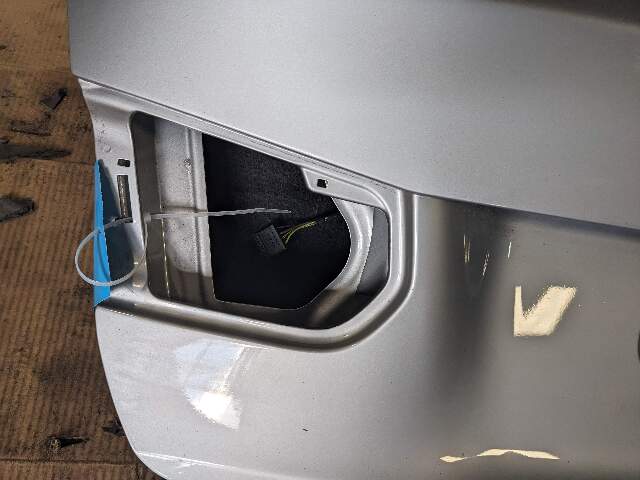 12-18 OEM BMW F30 F80 SEDAN Trunk Lid Panel Deck Assembly