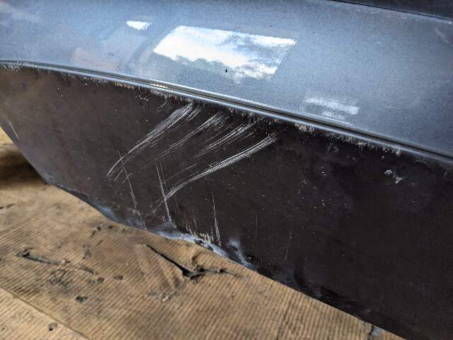 09-16 OEM BMW E89 Z4 Rear Bumper Cover Gray *NOTE*
