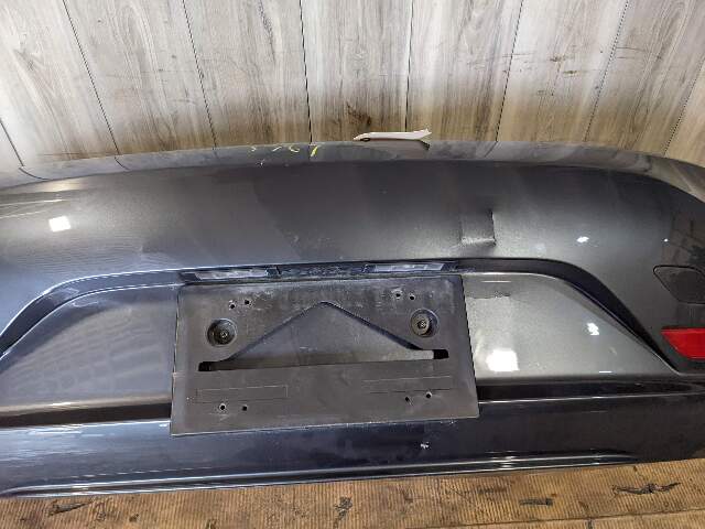09-16 OEM BMW E89 Z4 Rear Bumper Cover Gray *NOTE*