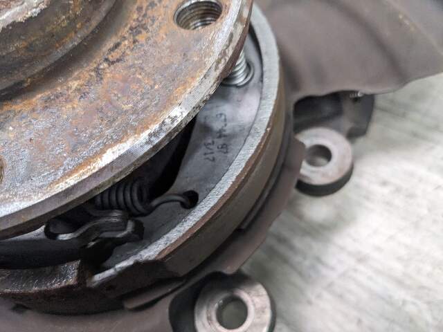 14-20 OEM BMW F22 F23 Rear Right Suspension Knuckle Wheel Hub Spindle Bearing