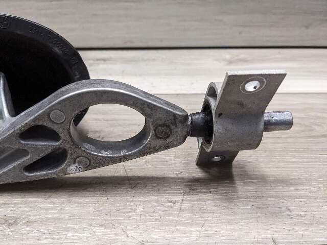 15-20 OEM BMW F80 F82 M2 M3 M4 Manual Transmission Gearshift Shifter Mechanism