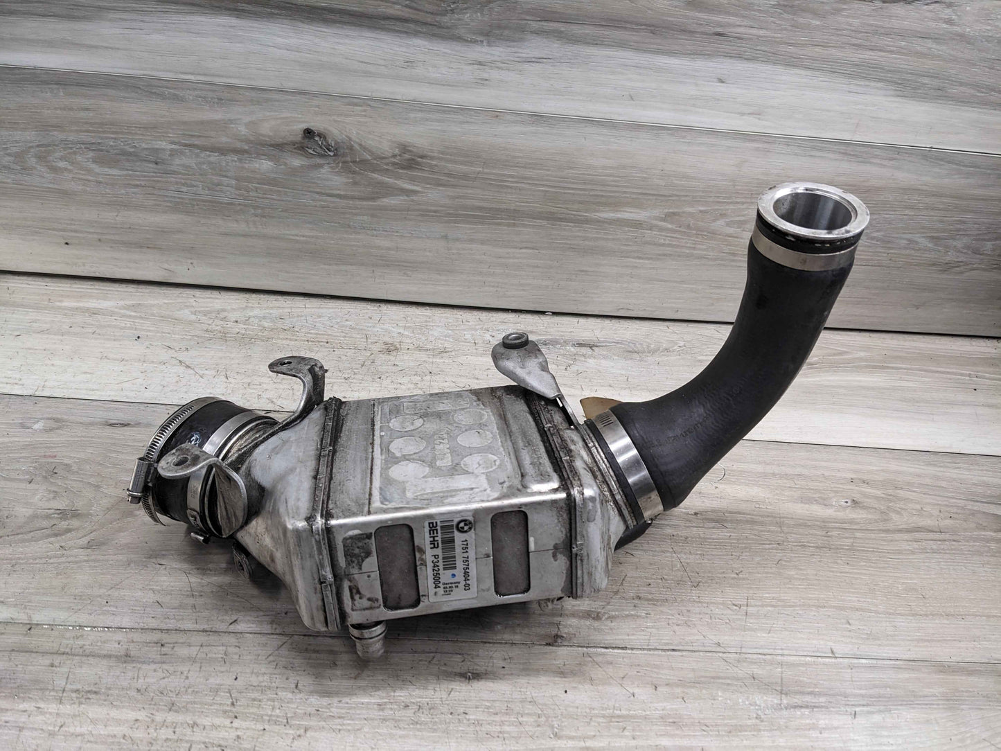OEM BMW F13 F06 F10 F02 550 650 N63 4.4L Engine Turbocharger Intercooler 1-4