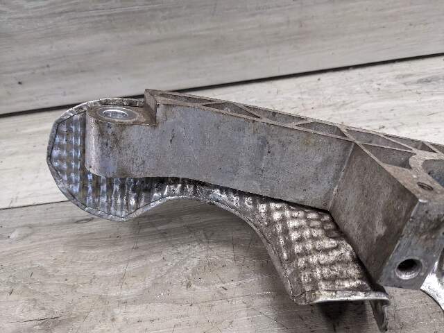 10-13 OEM Porsche Panamera Front Right Subframe Crossmember Bracket