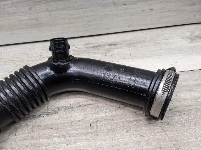 10-16 OEM Porsche Panamera Right Passenger Engine Air Intake Turbo Hose Inlet
