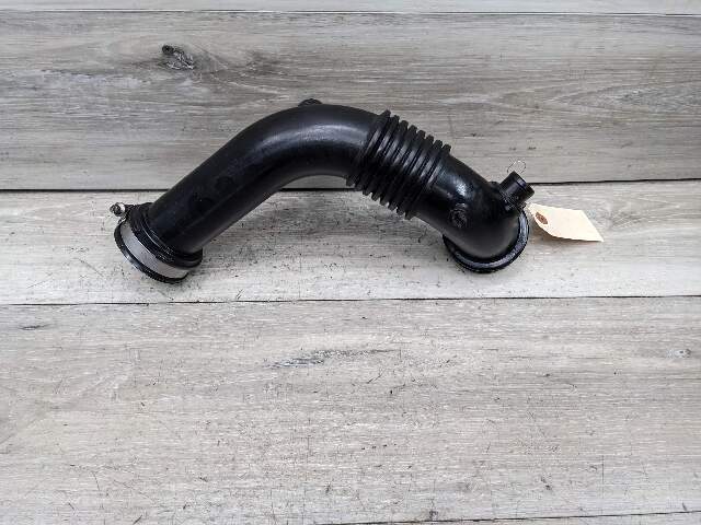 10-16 OEM Porsche Panamera Right Passenger Engine Air Intake Turbo Hose Inlet