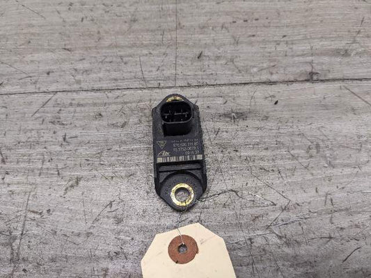 10-16 OEM Porsche Panamera Front Right Acceleration Sensor