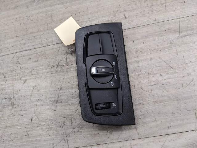 15-20 OEM BMW M3 M4 F80 F82 Headlight Switch Control Panel Light Module BLACK