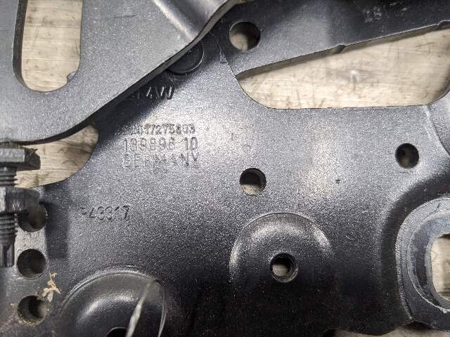 15-20 OEM BMW F80 F82 F83 Front Right Side Hood Hinge Support Bracket