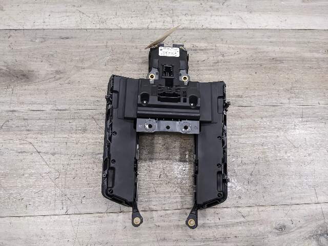 10-16 OEM Porsche Panamera Rear AC Control Swithch Panel Console