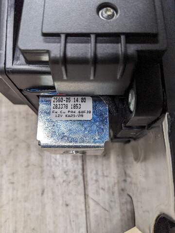 10-16 OEM Porsche Panamera Automatic Transmission Shifter Selector