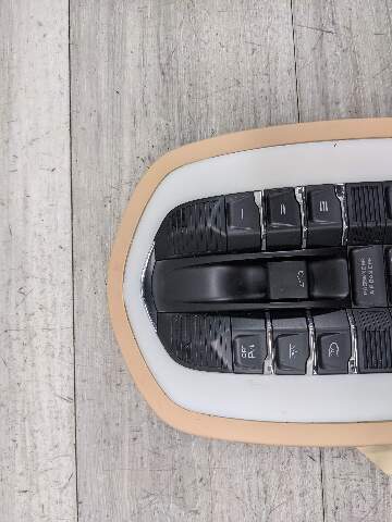 10-16 OEM Porsche Panamera Upper Roof Center Console Overhead Dome Light
