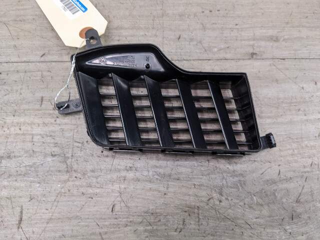 10-16 OEM Porsche Panamera Dashboard Right Side Upper Air Vent Grill