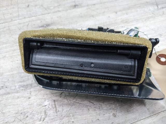 10-16 OEM Porsche Panamera Rear Left Driver Side Center B Pillar A/C Air Vent