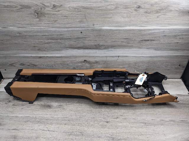 10-16 OEM Porsche Panamera Rear Center Console Assembly Beige