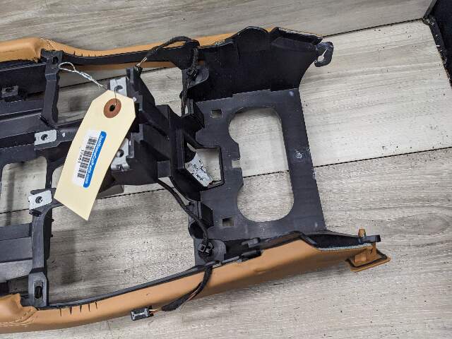 10-16 OEM Porsche Panamera Rear Center Console Assembly Beige
