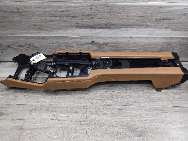 10-16 OEM Porsche Panamera Rear Center Console Assembly Beige
