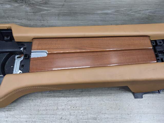 10-16 OEM Porsche Panamera Rear Center Console Assembly Beige