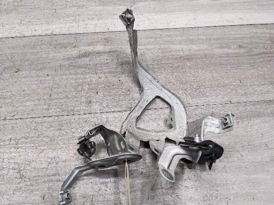 11-16 OEM BMW F10 528 535 550 Front Right Side Fender Bracket Wing Holder SET