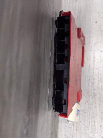 14-19 OEM BMW F15 F85 X5 F16 F86 X6 Rear Trunk Power Distributor B+ Junction Box