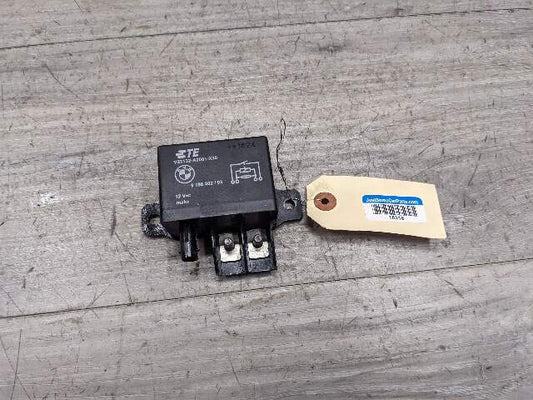 OEM BMW F10 F13 F02 F30 F32 F06 F80 F82 M3 M4 M6 Cooling Fan Relay Control 130A
