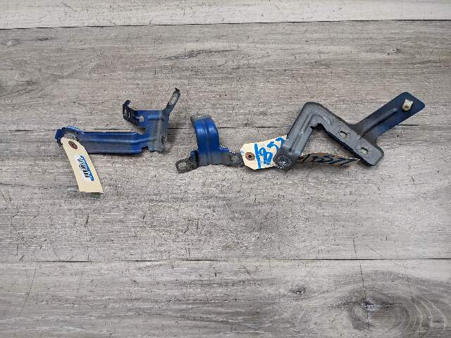 14-20 OEM BMW F22 F23 230 M235 Front Left Fender Wing Holder Brackets SET (3)