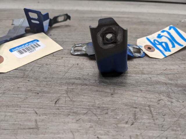 14-20 OEM BMW F22 F23 230 M235 Front Left Fender Wing Holder Brackets SET (3)