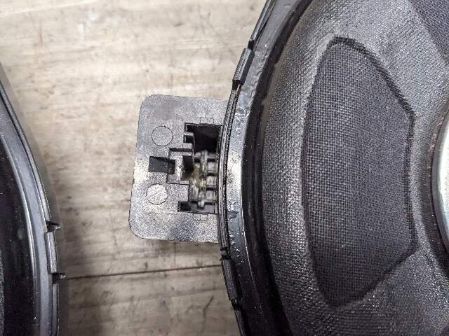OEM BMW F30 F36 F32 F33 F34 F80 M4 Sub Subwoofers Audio Speaker HARMAN KARDON