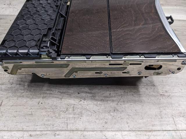 16-21 OEM BMW G11 G12 740 750 Centre Console Cup Holder Storage Compartment