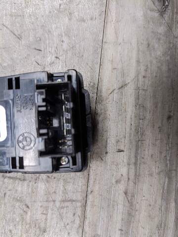 16-22 OEM BMW G07 G12 740 750 Rear Left Right Window Door Sun Shade Switch