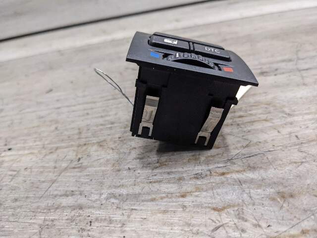 04-13 OEM BMW E90 E92 E93 Center Door Lock Hazard Warning Flasher Control Switch
