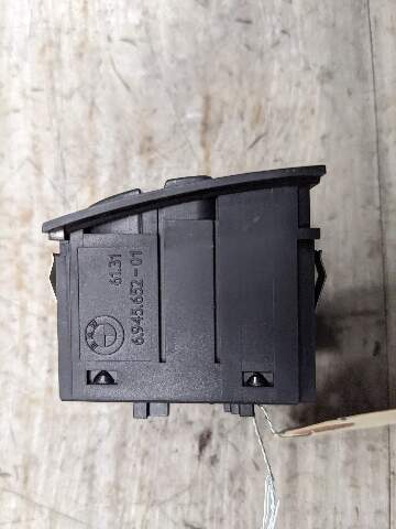 04-13 OEM BMW E90 E92 E93 Center Door Lock Hazard Warning Flasher Control Switch