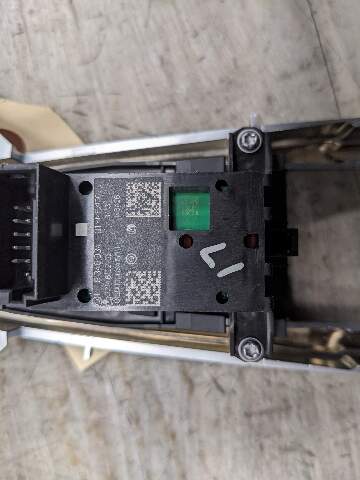 12-19 OEM BMW F15 F16 F85 F86 M Parking Brake Switch w/ Gear Shifter Trim Cover