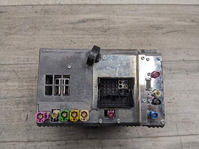 OEM BMW F80 F32 F01 X5 M4 Navigation NBT Headunit Radio Audio Head Unit HW 2.1