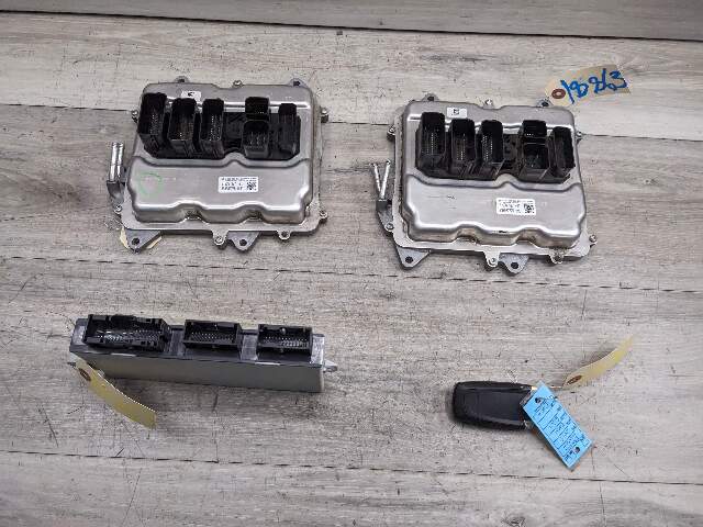 OEM BMW F06 F10 N63 DME ECU Engine Control Module Unit CAS +Key MEVD1728 SET