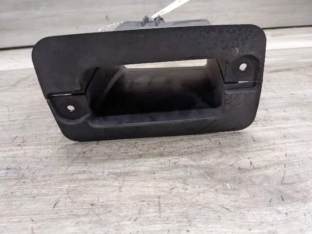 11-16 OEM BMW F10 F07 F06 F12 F01 Front Left Driver Engine Air Duct Channel