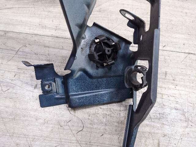 12-18 OEM BMW F06 F13 F12 M6 Front Right Fender Wing Holder Brackets Set of 3